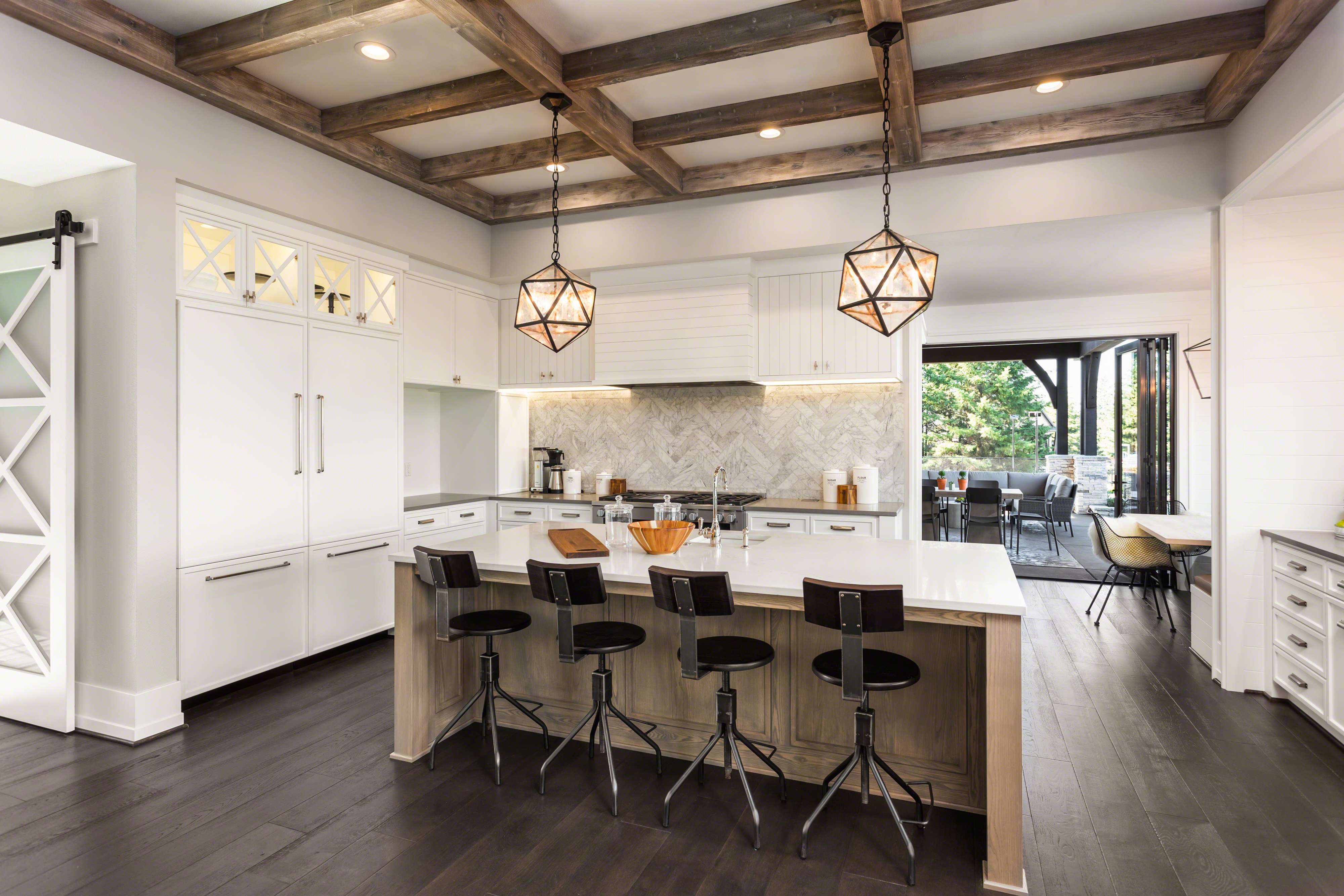 FK Interiors - Beautiful Modern Kitchen